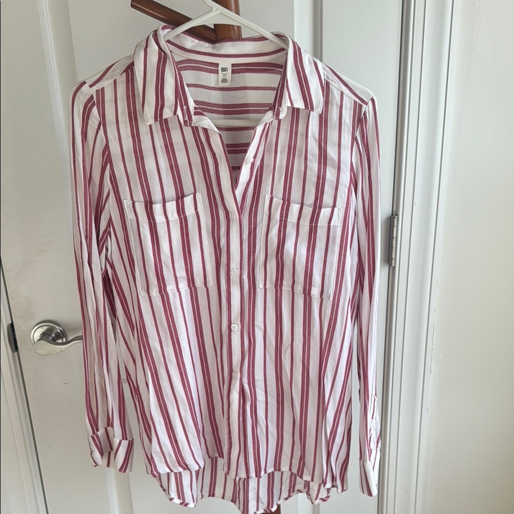 BP White and Red Long Sleeve Notched Collar Button Down